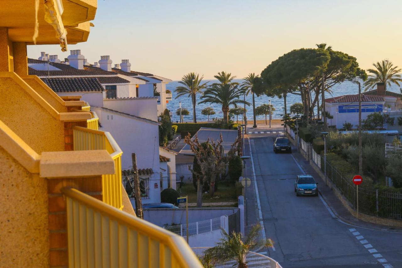 Guillem Planetcostadorada Cambrils Exterior foto